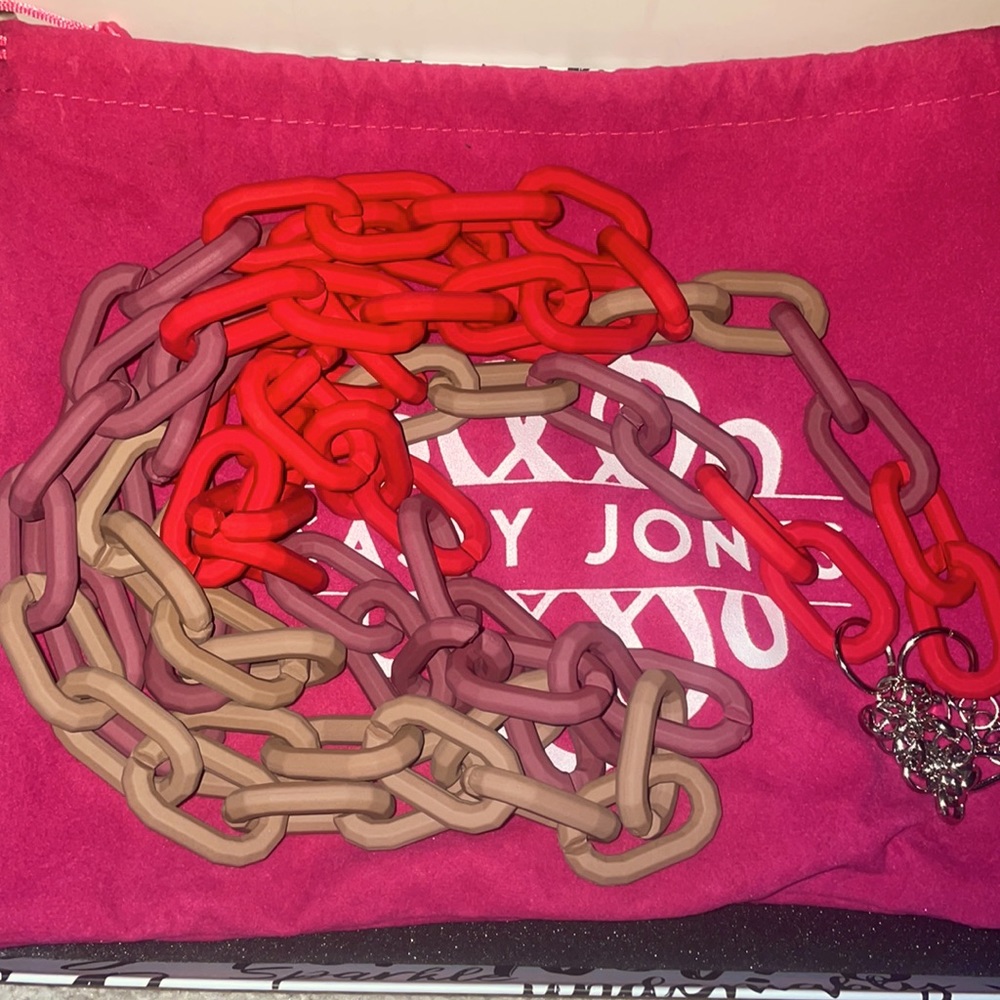 Sassy Jones Red Velvet Zaria Matte necklace - Still in box